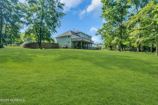 688 Fort Plains Road, Howell, NJ 07731