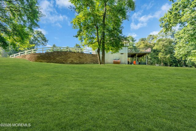 688 Fort Plains Road, Howell, NJ 07731