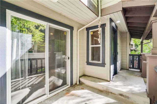 6300 Honolulu 205, La Crescenta, CA 91214