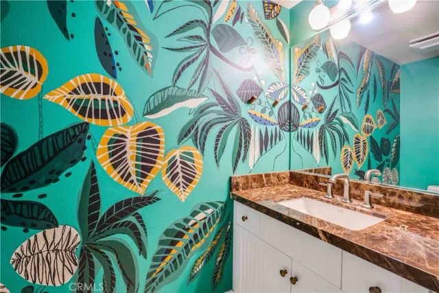 6300 Honolulu 205, La Crescenta, CA 91214