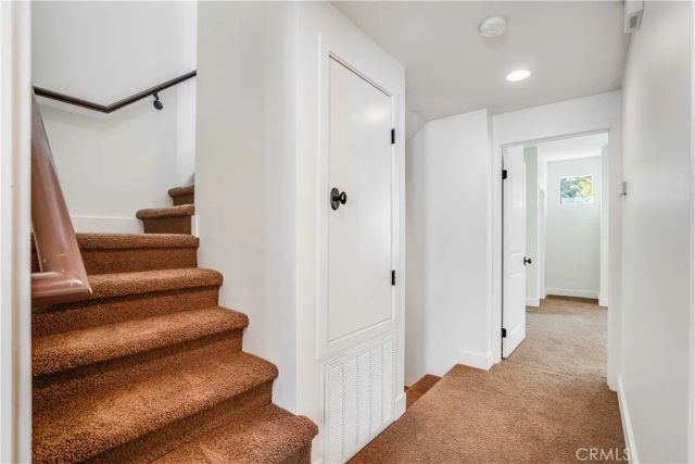 6300 Honolulu 205, La Crescenta, CA 91214