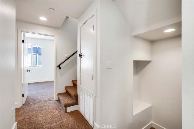 6300 Honolulu 205, La Crescenta, CA 91214