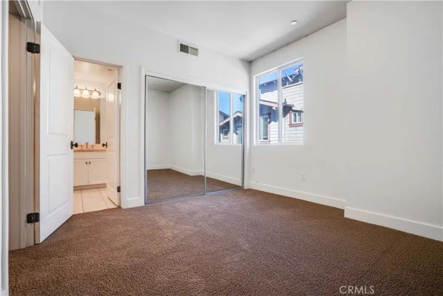6300 Honolulu 205, La Crescenta, CA 91214
