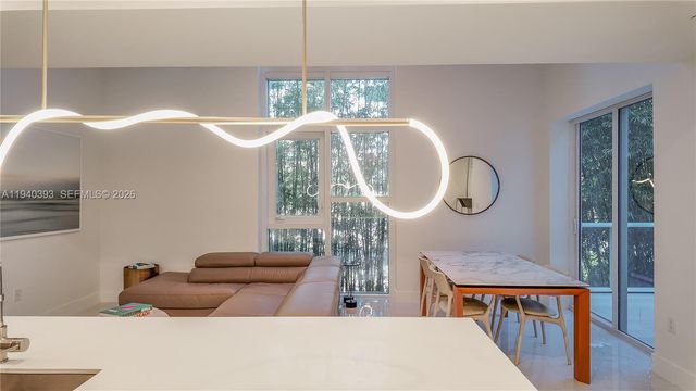 455 NE 39th St 112, Miami, FL 33137