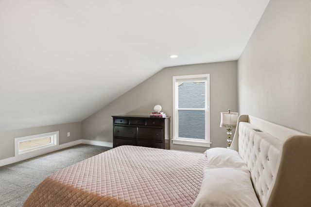 326 W 9th Street, Newport, KY 41071