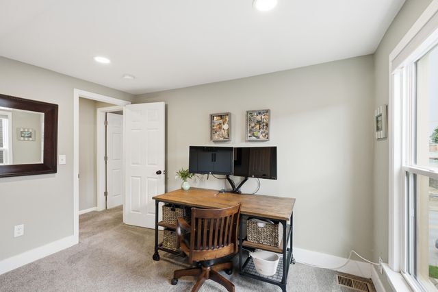 326 W 9th Street, Newport, KY 41071
