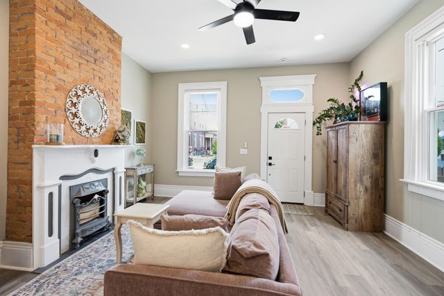 326 W 9th Street, Newport, KY 41071