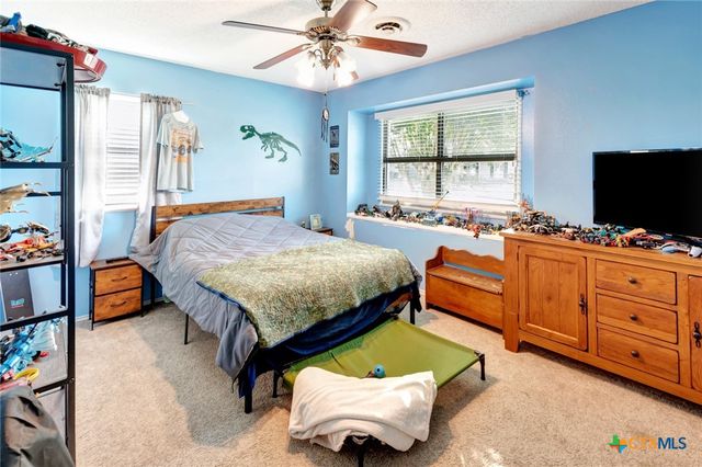 1407 Plantation Road, Victoria, TX 77904