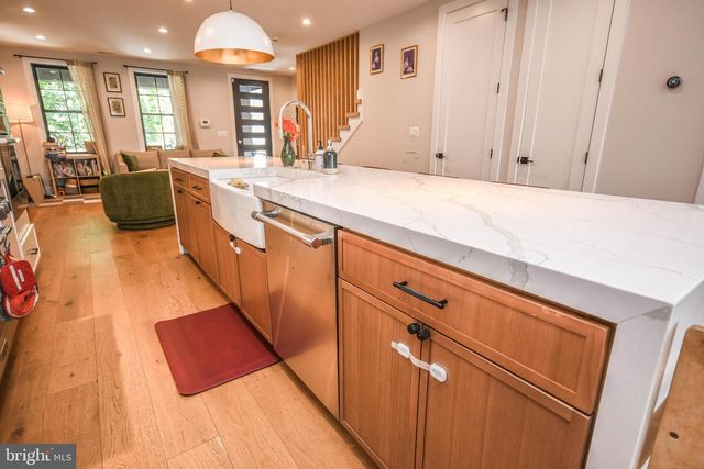 1368 RANDOLPH ST NW, Washington, DC 20011