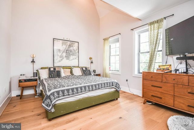 1368 RANDOLPH ST NW, Washington, DC 20011