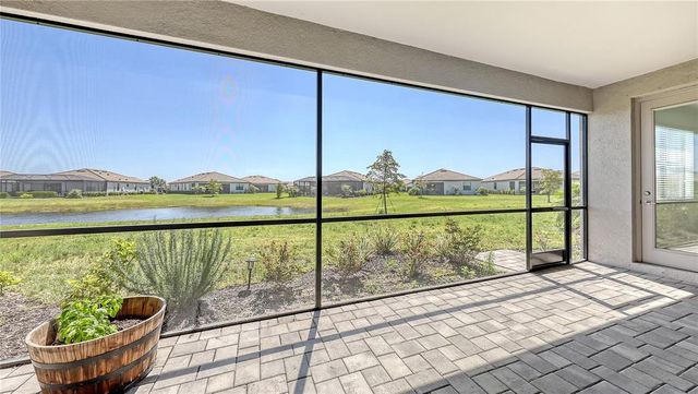 15332 SERENE SHORES LOOP STREET, Bradenton, FL 34211