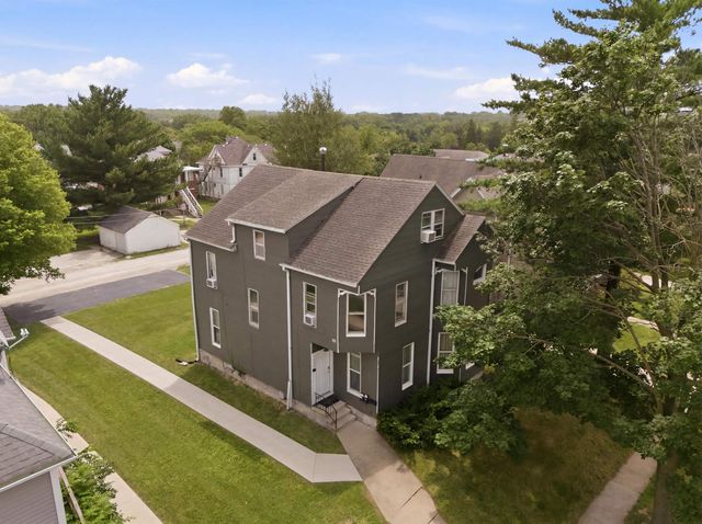 2508 Olive Street, Cedar Falls, IA 50613
