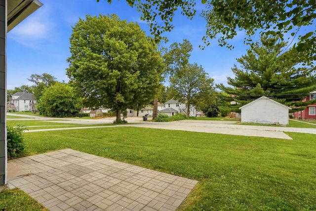 2508 Olive Street, Cedar Falls, IA 50613
