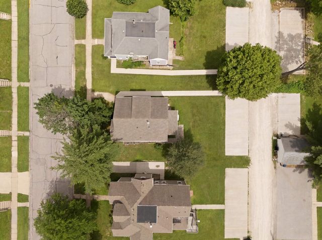 2508 Olive Street, Cedar Falls, IA 50613