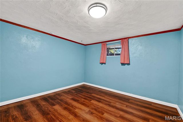 10904 Ridgecrest Drive, St Ann, MO 63074