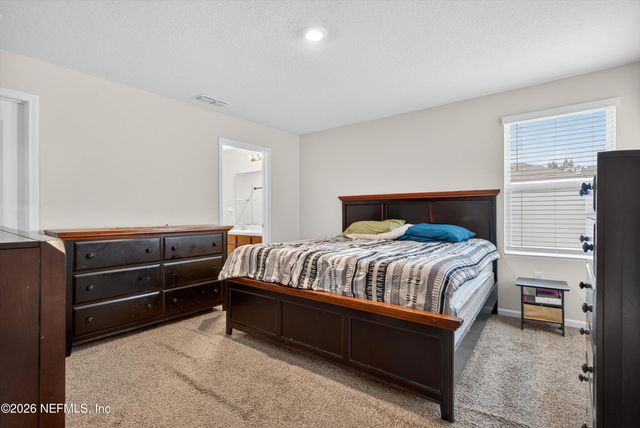 15679 STRAWBERRY ROAN Court, Jacksonville, FL 32234