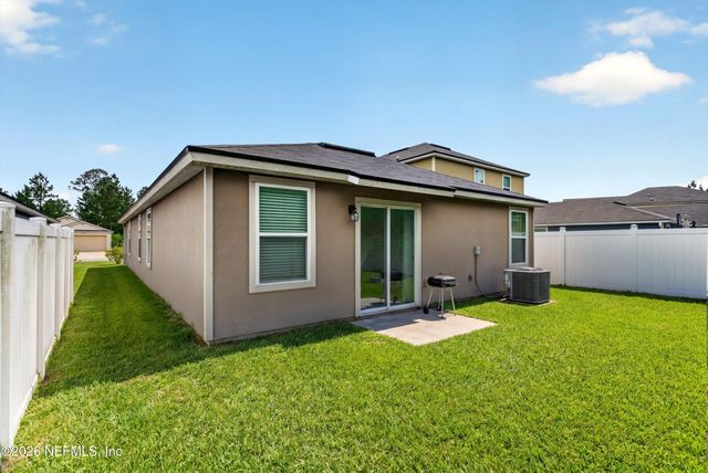 15679 STRAWBERRY ROAN Court, Jacksonville, FL 32234