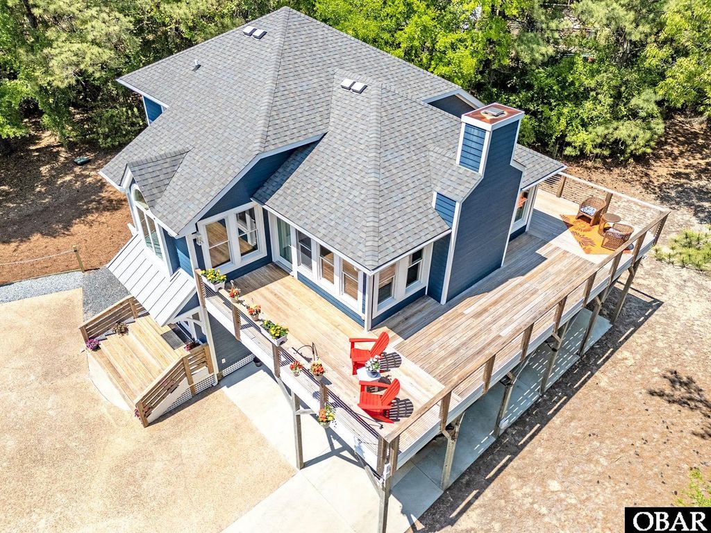 Image 7 of property listing at 137 Crooked Back Loop Lot #129, Southern Shores, NC 27949
