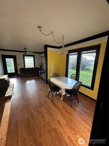 2535 Heckard Road, Raymond, WA 98577