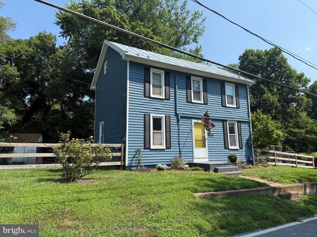 6230 MANOR WOODS RD, Frederick, MD 21703