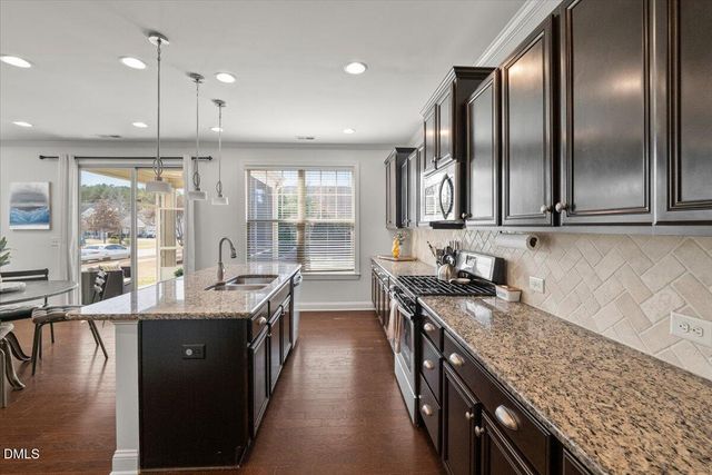 101 Martingale Drive, Holly Springs, NC 27540