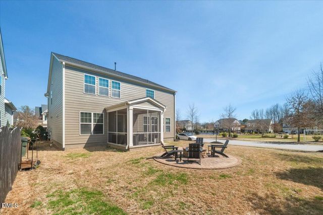 101 Martingale Drive, Holly Springs, NC 27540
