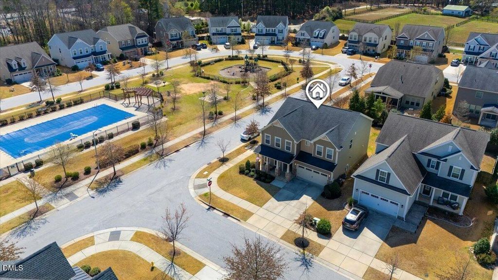101 Martingale Drive, Holly Springs, NC 27540
