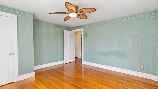 12 Fairview Avenue, Lincoln, RI 02865
