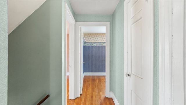 12 Fairview Avenue, Lincoln, RI 02865