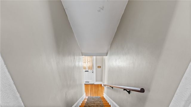 12 Fairview Avenue, Lincoln, RI 02865