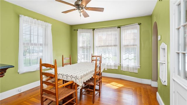 12 Fairview Avenue, Lincoln, RI 02865