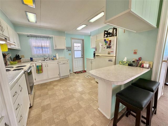 114 ASPEN CIRCLE, Leesburg, FL 34748