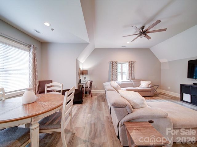 4025 Foxes Trail, Cramerton, NC 28032