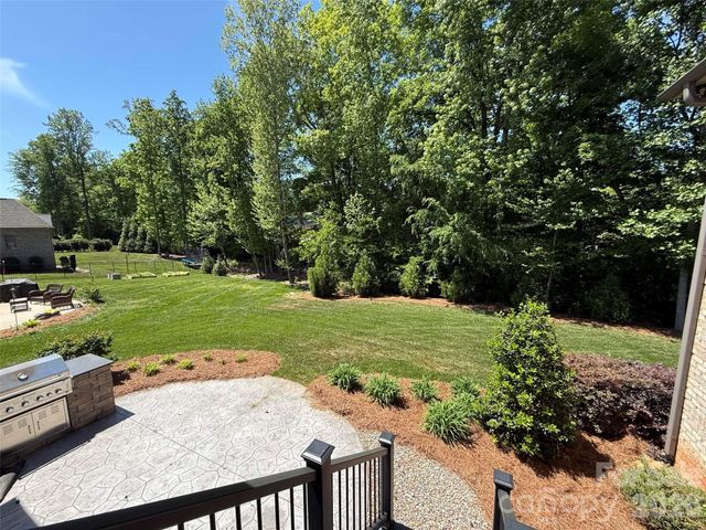 4025 Foxes Trail, Cramerton, NC 28032