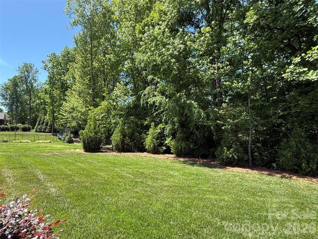 4025 Foxes Trail, Cramerton, NC 28032