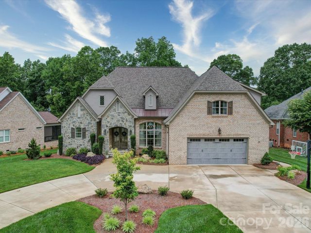 4025 Foxes Trail, Cramerton, NC 28032