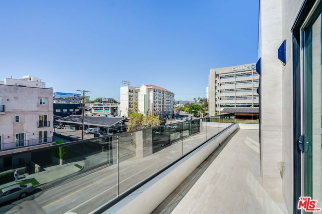 1414 S Beverly Drive 402, Los Angeles, CA 90035