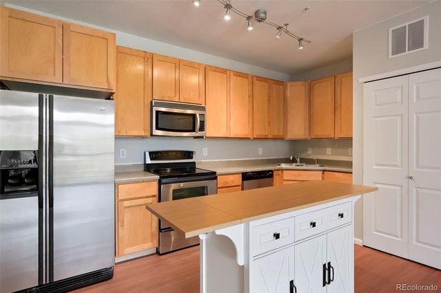 3852 S Dallas Street 8-205, Aurora, CO 80014