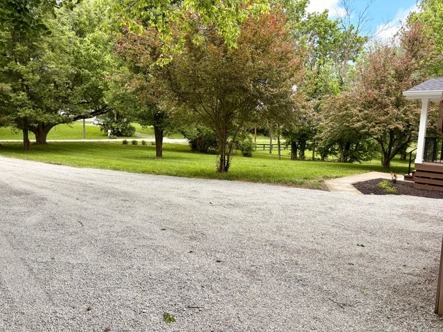 12348 Crouch Road, Walton, KY 41094