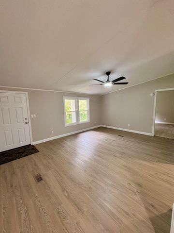 12348 Crouch Road, Walton, KY 41094