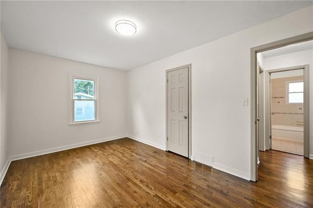 3032 Iowa Street, Leavenworth, KS 66048