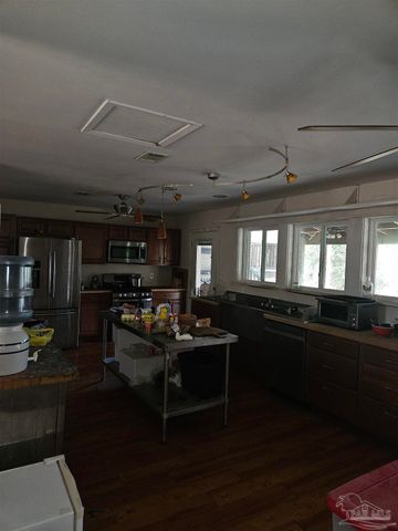 2779 Nelsontown Rd, Jay, FL 32565