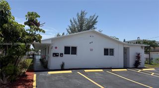 842 SW 2nd St A, Hallandale Beach, FL 33009