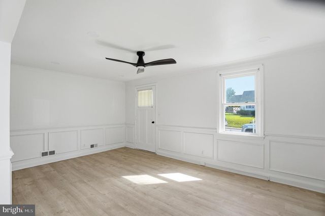 4222 THORNCLIFF RD, Nottingham, MD 21236