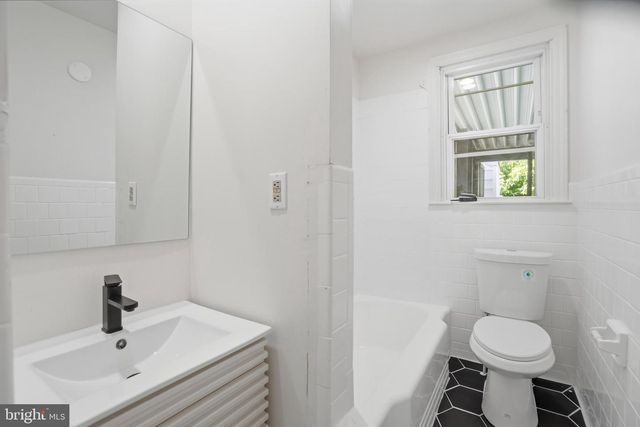 4222 THORNCLIFF RD, Nottingham, MD 21236