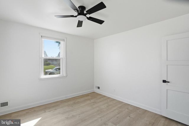 4222 THORNCLIFF RD, Nottingham, MD 21236