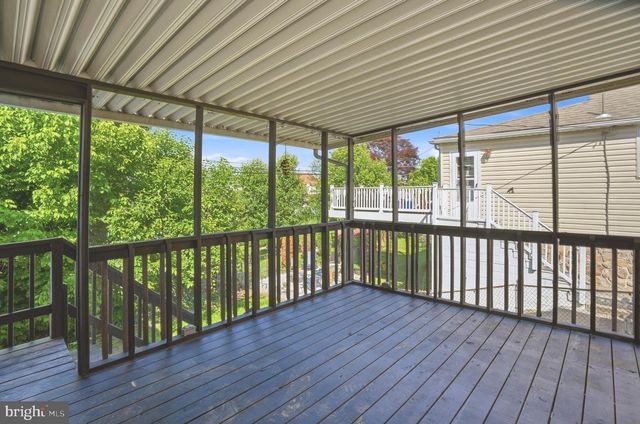 4222 THORNCLIFF RD, Nottingham, MD 21236