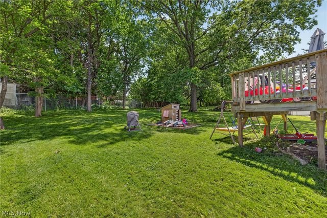 5415 Amherst Drive, Parma, OH 44129