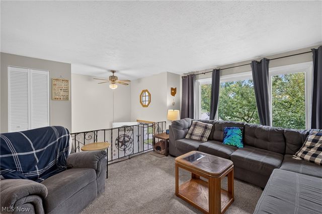 5415 Amherst Drive, Parma, OH 44129
