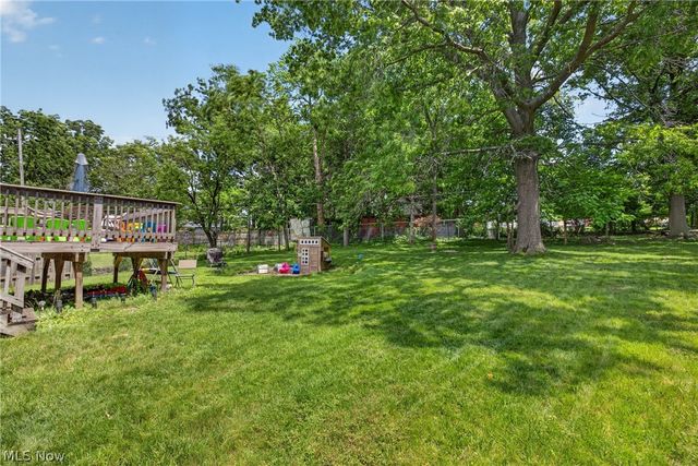 5415 Amherst Drive, Parma, OH 44129